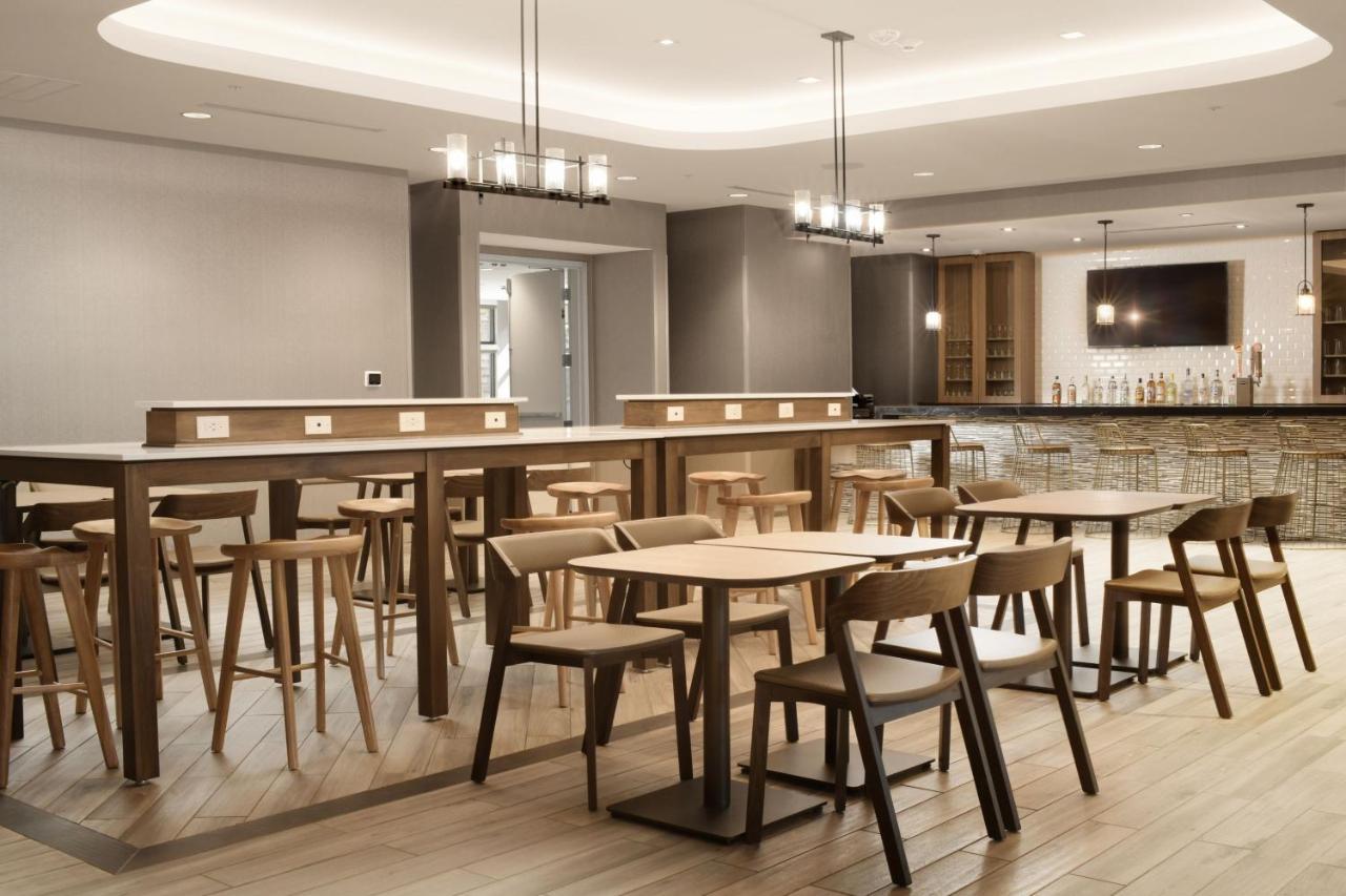 Springhill Suites By Marriott Lindale Tyler Exterior foto
