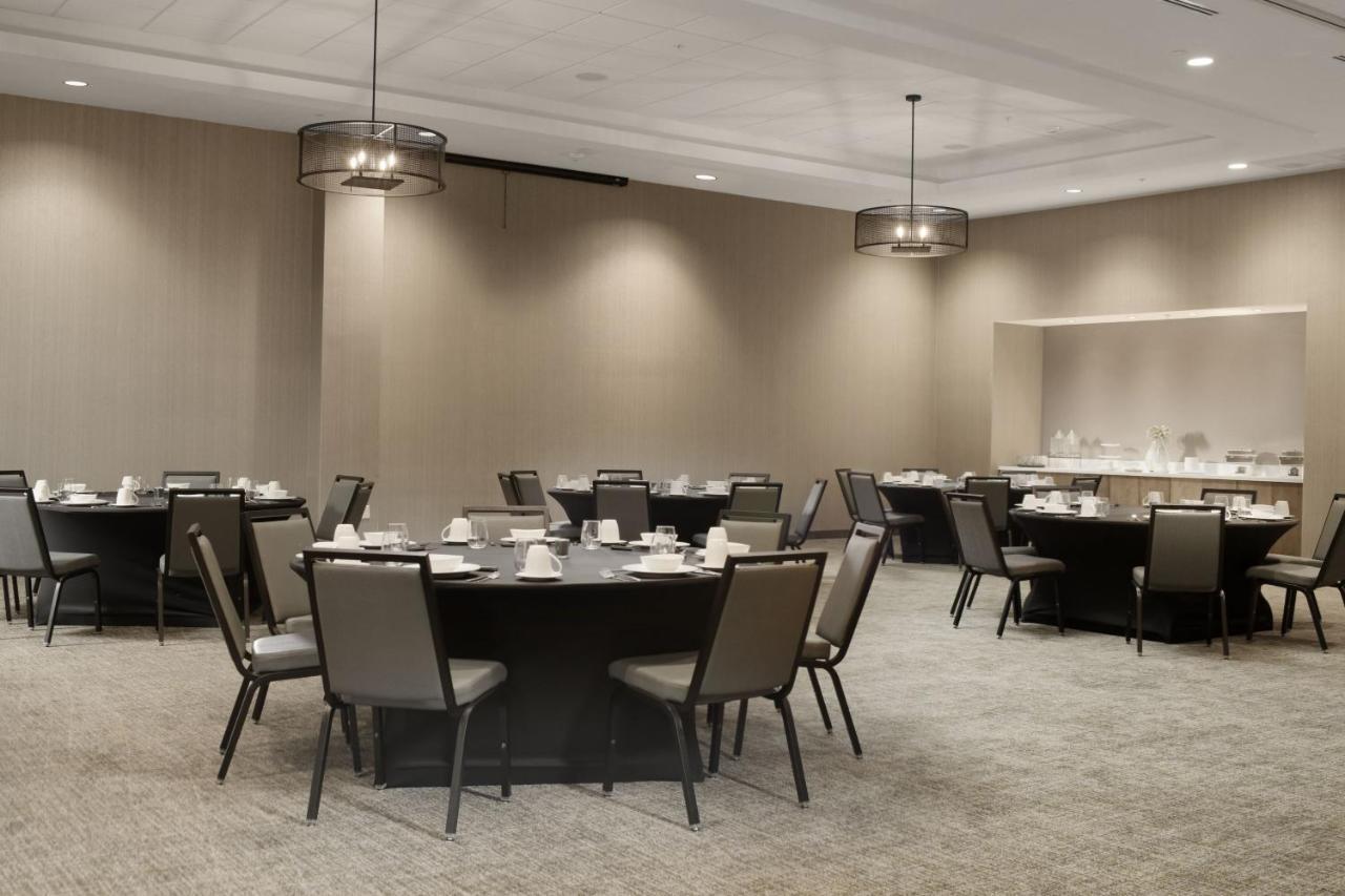 Springhill Suites By Marriott Lindale Tyler Exterior foto